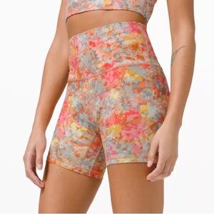 Lululemon Align High-Rise 6” Shorts in Inflorescence Multi